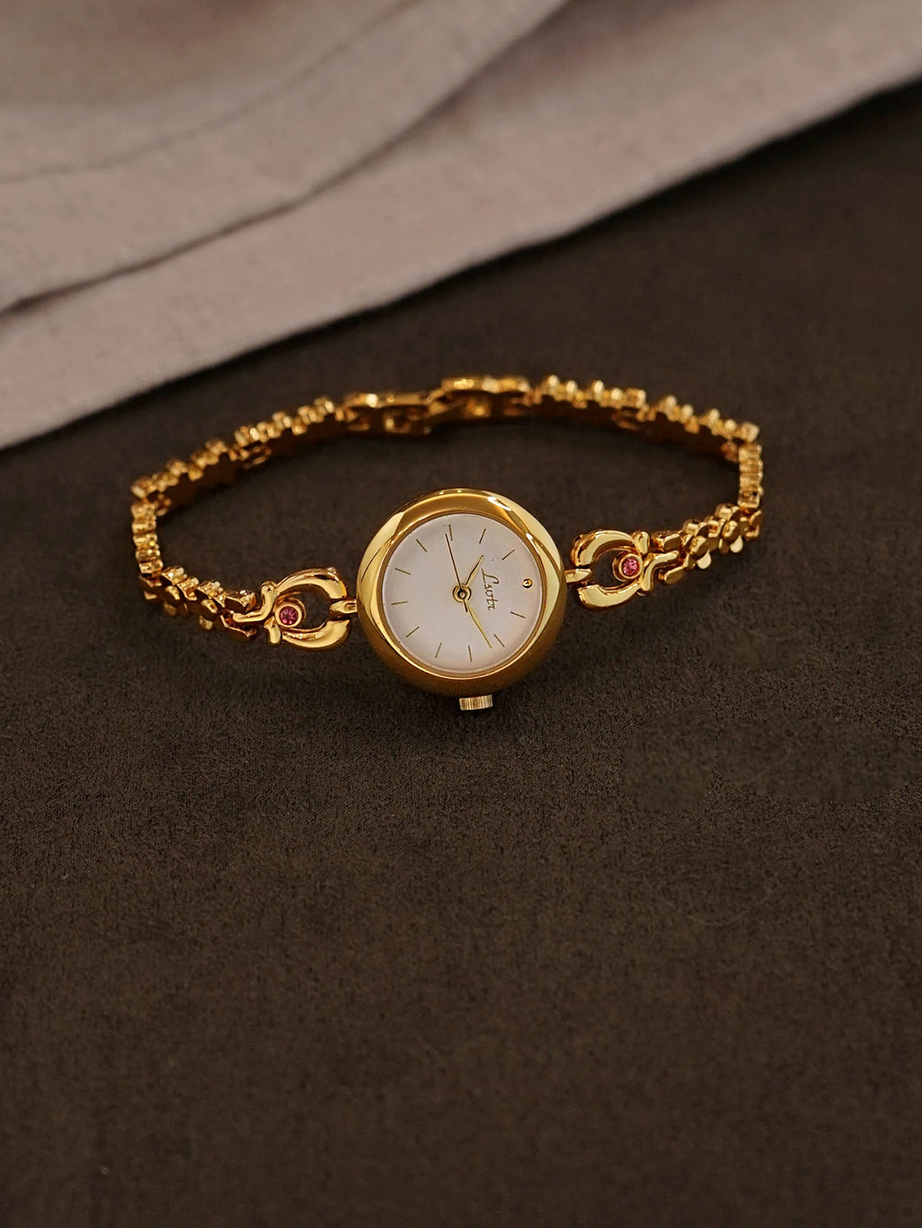 Florette Carved-Link Watch
