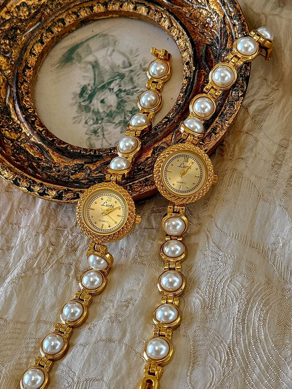 Versailles Pearl-Strap Watch