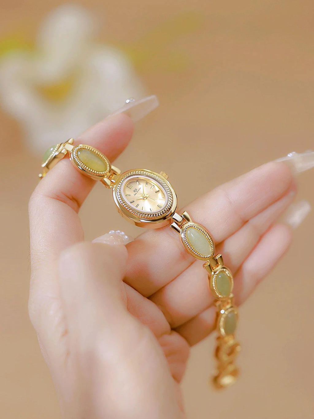 Atelier Stone-Chain Watch